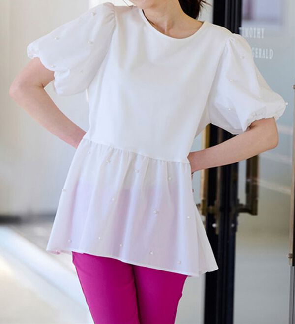 RANAN（ラナン）の「ひんやり！パール調ビーズ使いボリューム袖プルオーバー（カットソー）」｜オフホワイト