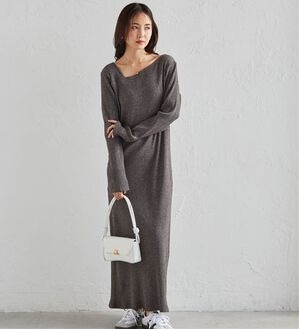 RANAN（ラナン）の「アシメネックリブワンピース（ロングワンピース）」｜チャコール