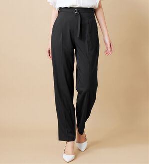 alotta（アロッタ）の「共布ベルト付ハイウエストテーパードパンツ（テーパードパンツ）」｜ブラック