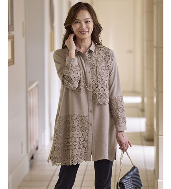 BELLUNA（ベルーナ）の「ケミカルレース使い切替デザインブラウス（チュニック）」｜詳細画像