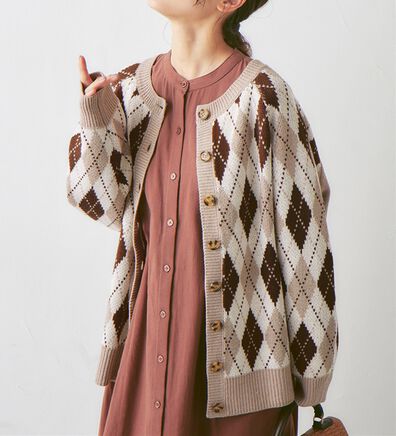 Viola e Viola（ヴィオラ エ ヴィオラ）の「大人っぽく着映えるアーガイル柄ニットカーディガン（ニットカーディガン）」
