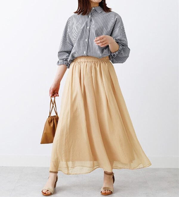 BELLUNA（ベルーナ）の「箔プリント使い華やぎフレアースカート（ロングスカート）」｜詳細画像