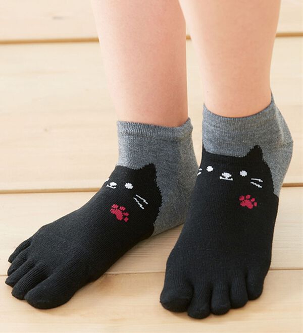 LAVIENNE（ラヴィエンヌ）の「【５足組】ねこちゃん５本指ソックス（靴下・ストッキング）」｜詳細画像