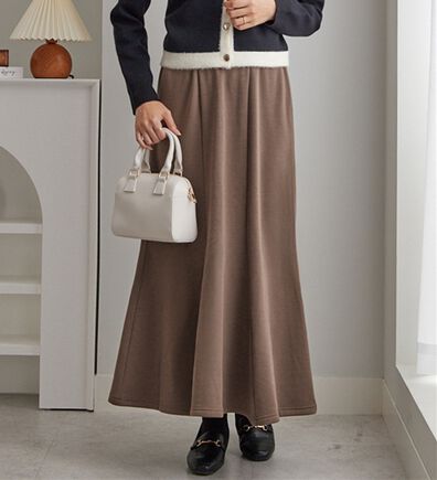 alotta（アロッタ）の「裏ファー切替マーメイドスカート（ロングスカート）」