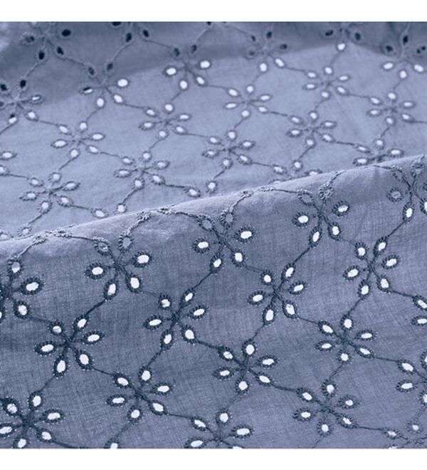 BELLUNA（ベルーナ）の「華やかオーバーレース使いブラウス（シャツ）」｜詳細画像