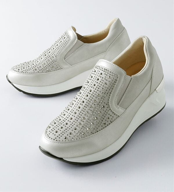 BELLUNA（ベルーナ）の「４Ｅ厚底ビジュースリッポン（スリッポン）」｜詳細画像