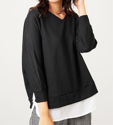 BELLUNA（ベルーナ）の「ラメ調レイヤード風プルオーバー（カットソー）」