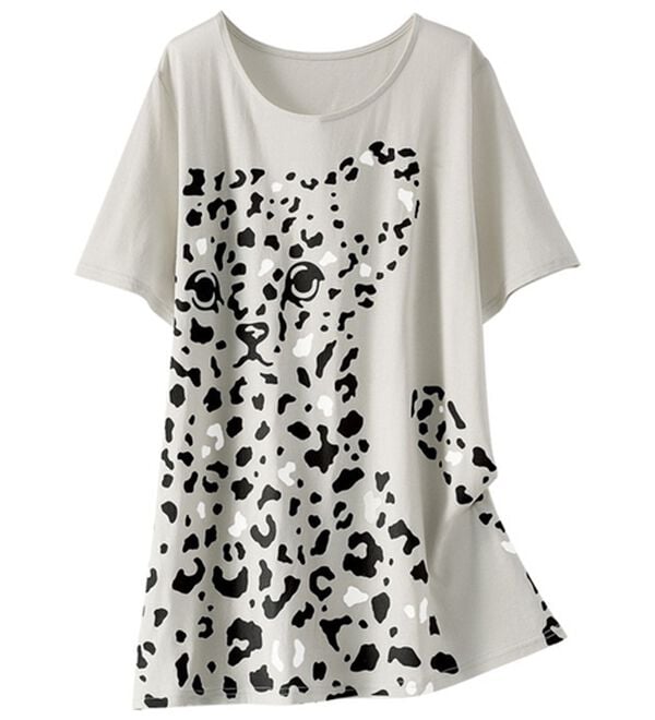 BELLUNA（ベルーナ）の「綿・テンセル（ＴＭ）繊維ロング丈プリントＴシャツ（Tシャツ）」｜アニマル柄