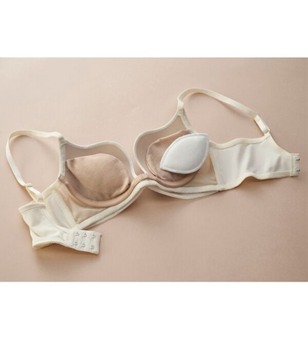 YU'NOW（ユナウ）の「谷間メイクのもちぷるブラ＆ショーツ（ブラジャー＆ショーツセット）」｜詳細画像