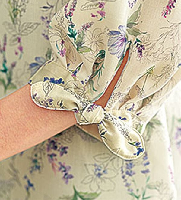 BELLUNA（ベルーナ）の「涼感柔らか袖リボンチュニック（チュニック）」｜詳細画像