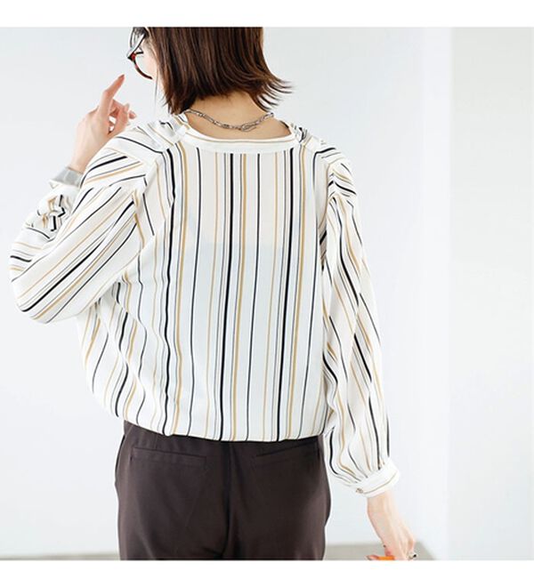 GeeRA（ジーラ）の「シルエットきれい！上品7分袖デザインブラウス（ブラウス）」｜詳細画像