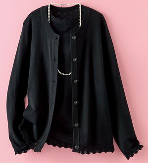 BELLUNA（ベルーナ）の「フォーマル対応スカラップ刺しゅうニットアンサンブル（ニットカーディガン）」｜黒