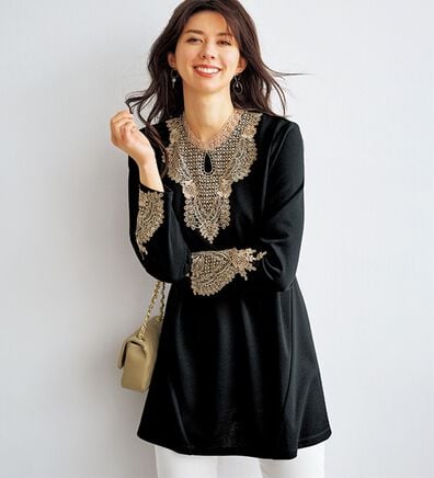 BELLUNA（ベルーナ）の「配色レース使い華やかチュニック（チュニック）」