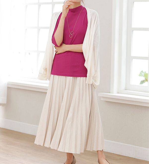 LAVIENNE（ラヴィエンヌ）の「【UVカット】綿１００％ハイネックプルオーバー（５分袖）＜カラフルコットン＞（肌着・インナーウェア）」｜詳細画像