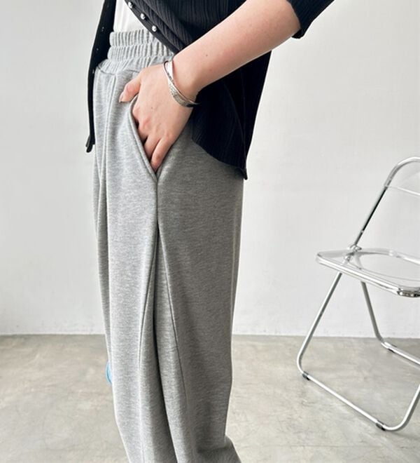 GeeRA（ジーラ）の「サイドタックイージースウェットパンツ（フルレングスパンツ）」｜詳細画像