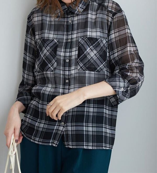 BELLUNA（ベルーナ）の「シフォン楊柳チェック柄プリントシャツ（シャツ）」｜詳細画像