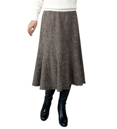 「斜め切替セミフレアースカート（ひざ丈スカート）」