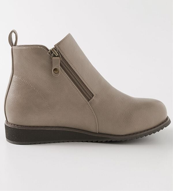 BELLUNA（ベルーナ）の「ゆったり５Ｅダブルファスナーブーツ（ブーツ）」｜詳細画像