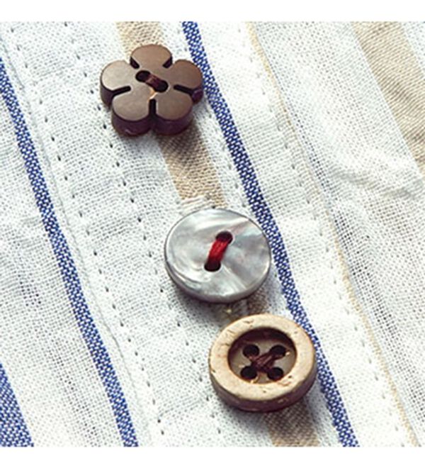 BELLUNA（ベルーナ）の「綿混シャーリング調素材ストライプブラウス（ブラウス）」｜詳細画像