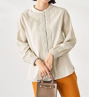 BELLUNA（ベルーナ）の「綿１００％レース&times;ピンタックデザインブラウス（ブラウス）」｜トープ