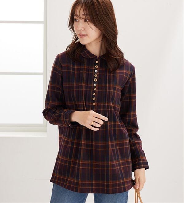 BELLUNA（ベルーナ）の「【ふわふわ裏ファー】パチパチしにくい裏ファーオーバーブラウス（ブラウス）」｜ラズベリー系