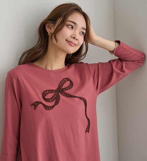 BELLUNA（ベルーナ）の「一枚で着映えるデコラＴ（長袖）（チュニック）」｜詳細画像