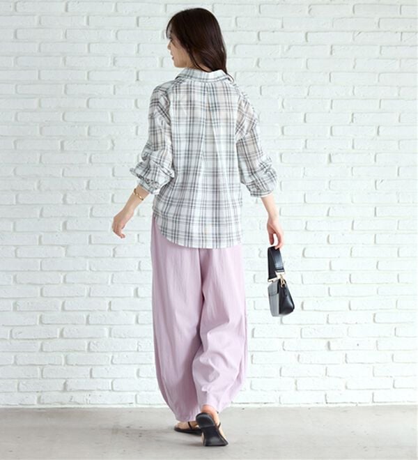 BELLUNA（ベルーナ）の「袖タックデザインスキッパーシャツ（シャツ）」｜詳細画像