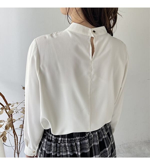 GeeRA（ジーラ）の「ビッグ釦バンドカラーブラウス（ブラウス）」｜詳細画像