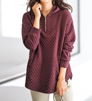 BELLUNA（ベルーナ）の「キルト刺しゅうハーフジップパーカー（パーカー）」｜詳細画像