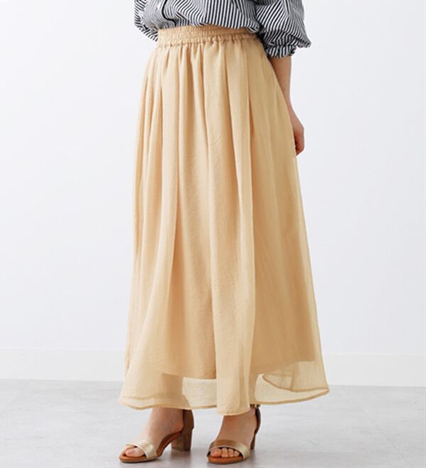 BELLUNA（ベルーナ）の「箔プリント使い華やぎフレアースカート（ロングスカート）」｜ベージュ