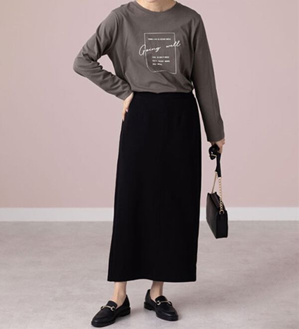 BELLUNA（ベルーナ）の「キレイ見え綿１００％素材ロゴプルオーバー（カットソー）」｜詳細画像