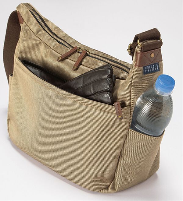 「＜アーノルド　パーマー＞収納上手なクロスボディバッグ（メンズボディバッグ・ウエストポーチ）」｜詳細画像