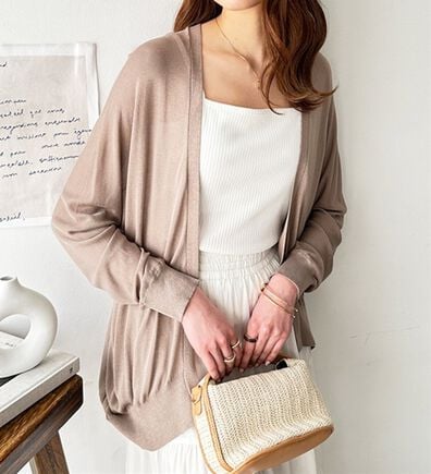 GeeRA（ジーラ）の「【冷房対策に】ひんやりUV対策！ドルマンカーディガン（ニットカーディガン）」