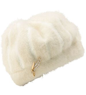 BELLUNA（ベルーナ）の「アンゴラ入りふんわり帽子（帽子）」｜オフ白