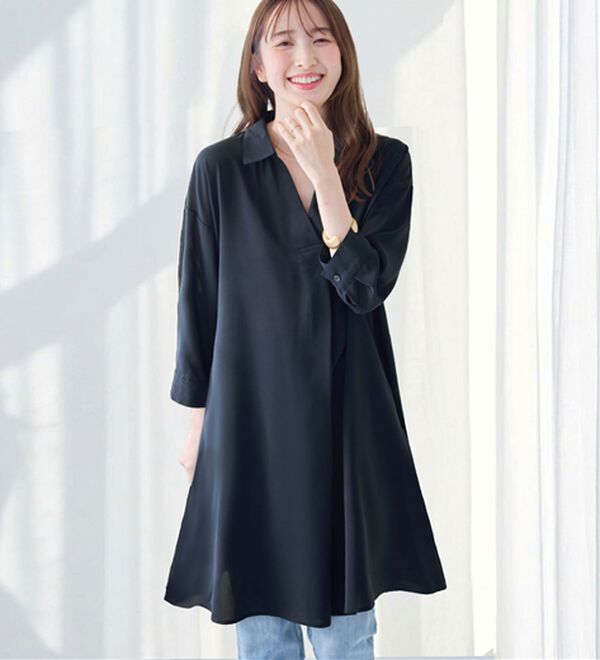 alotta（アロッタ）の「【シワになりにくい】衿付きスキッパー涼やかチュニックワンピース（チュニックワンピース）」｜ネイビー