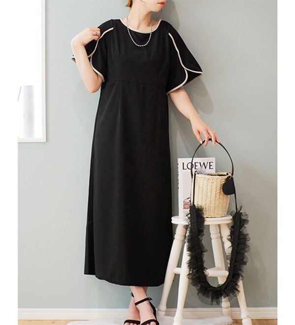 GeeRA（ジーラ）の「スリット入りフレアースリーブワンピース（その他ワンピース）」｜詳細画像