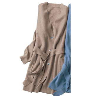 VINNO（ヴィノ）の「なめらかリッチ・ミラノリブカーディガン（ニットカーディガン）」｜ベージュ