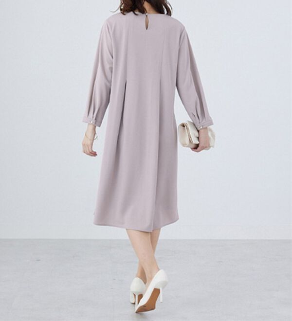 BELLUNA（ベルーナ）の「＜セレモニースタイル＞パール使いワンピース（フォーマルワンピース）」｜詳細画像