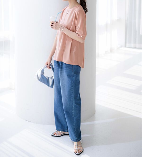 BELLUNA（ベルーナ）の「ジョーゼット素材タック使いＴブラウス（ブラウス）」｜詳細画像