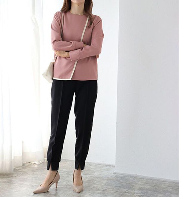 Pierrot（ピエロ）の「ラインデザインラップブラウス（ブラウス）」｜詳細画像