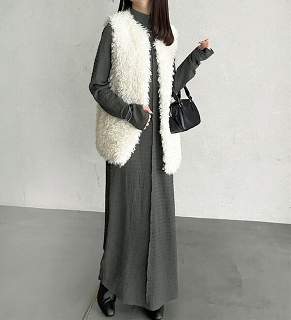 GeeRA（ジーラ）の「全骨格対応！選べるネックジャガードワンピ―ス（カットソーワンピース）」｜詳細画像