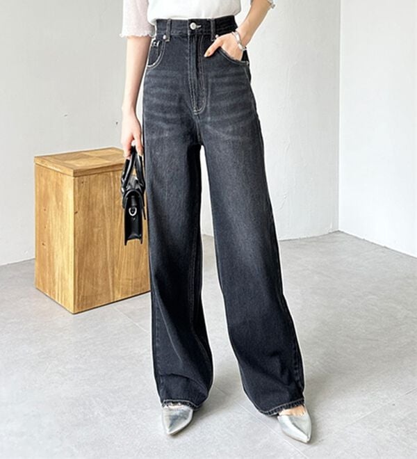 GeeRA（ジーラ）の「ハイウエストストレートデニム（ワイドパンツ・ガウチョ）」｜詳細画像