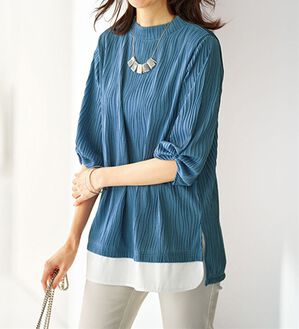 BELLUNA（ベルーナ）の「裾切替波柄ジャカード素材プルオーバー（カットソー）」｜ブルー