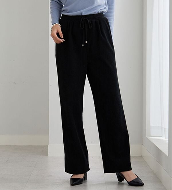 BELLUNA（ベルーナ）の「なめらか裏ベロアコーデュロイワイドパンツ（ワイドパンツ・ガウチョ）」｜詳細画像