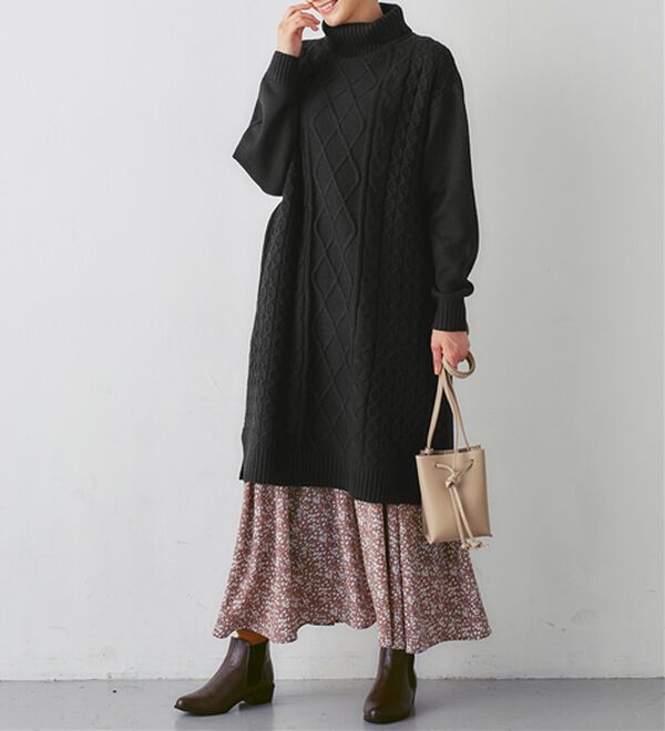 Viola e Viola（ヴィオラ エ ヴィオラ）の「ふんわりケーブルニットワンピ（ニットワンピース）」｜詳細画像