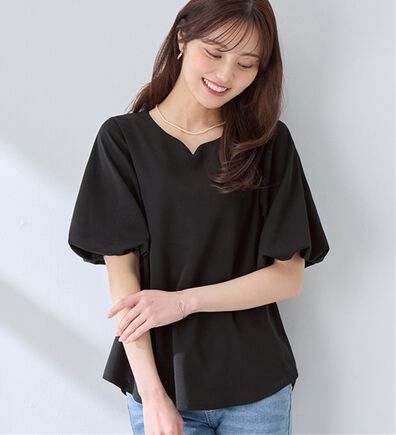 alotta（アロッタ）の「【接触冷感】パフ袖ハートネックブラウスＴシャツ（ブラウス）」