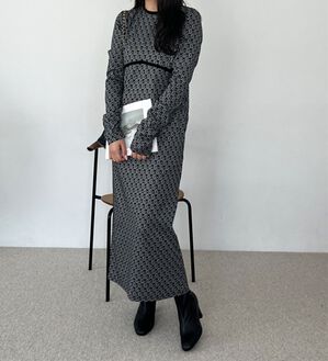 GeeRA（ジーラ）の「フラワージャカードパイピングワンピース（その他ワンピース）」｜ブラック