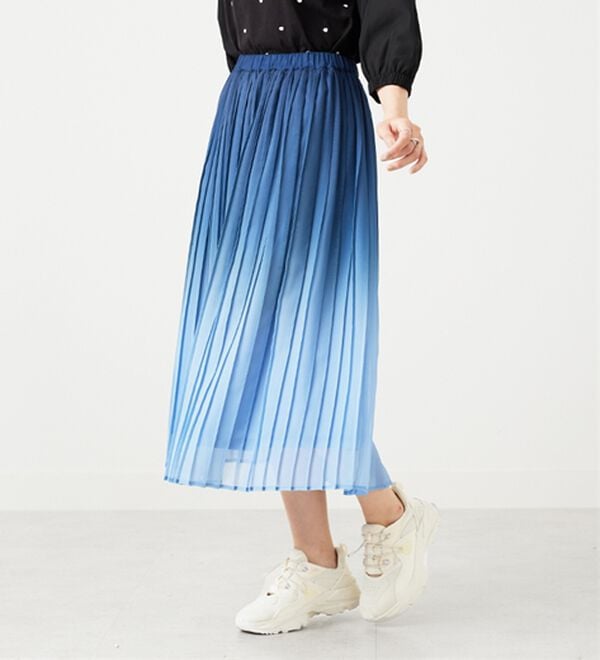 BELLUNA（ベルーナ）の「プリーツデザイングラデーションスカート（ロングスカート）」｜詳細画像