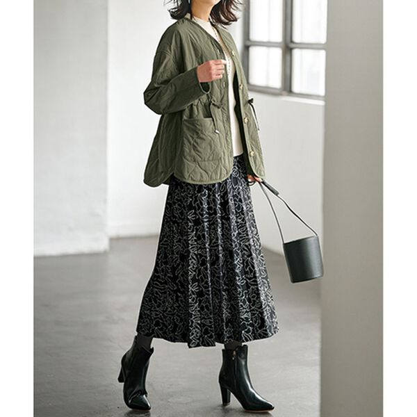 BELLUNA（ベルーナ）の「花柄ジャカードフレアーニットスカート（ロングスカート）」｜詳細画像