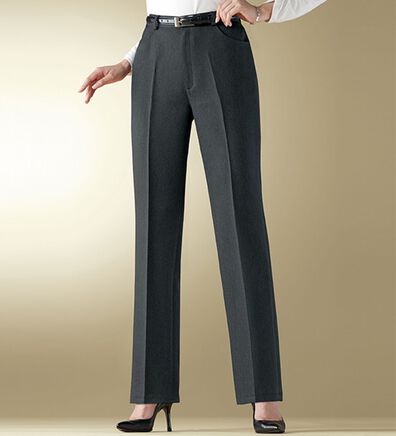 BELLUNA（ベルーナ）の「ミセスの蓄熱保温美脚ストレートパンツ（フルレングスパンツ）」